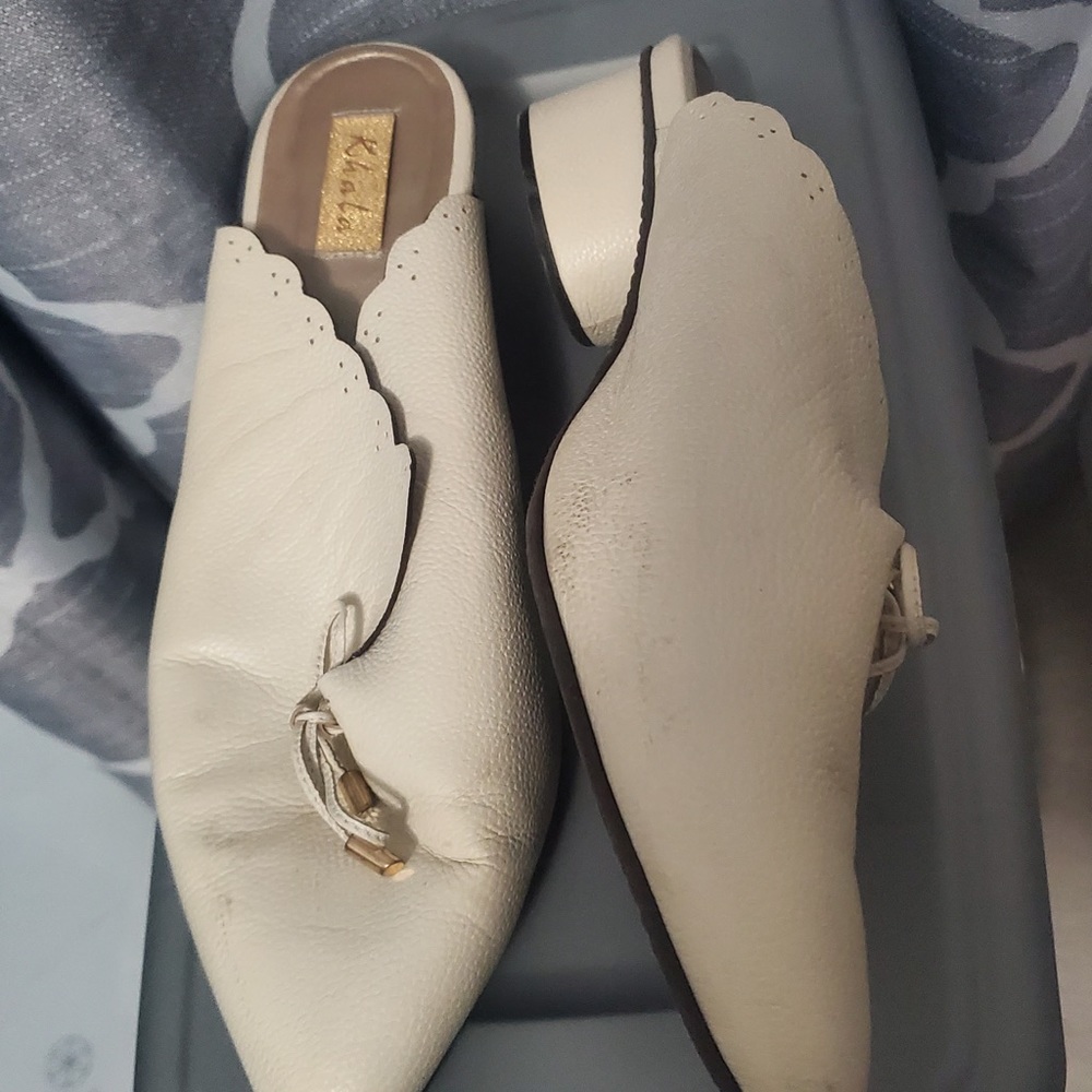 Shoes like new. One time use